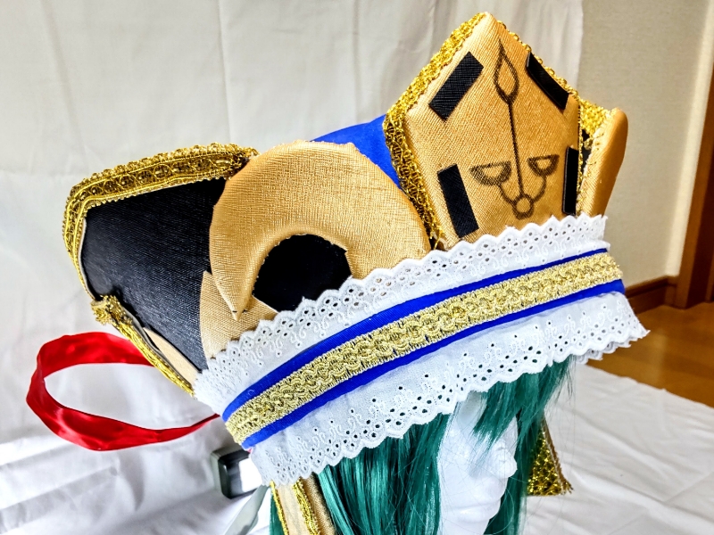 四季映姫・ヤマザナドゥの閻魔帽子