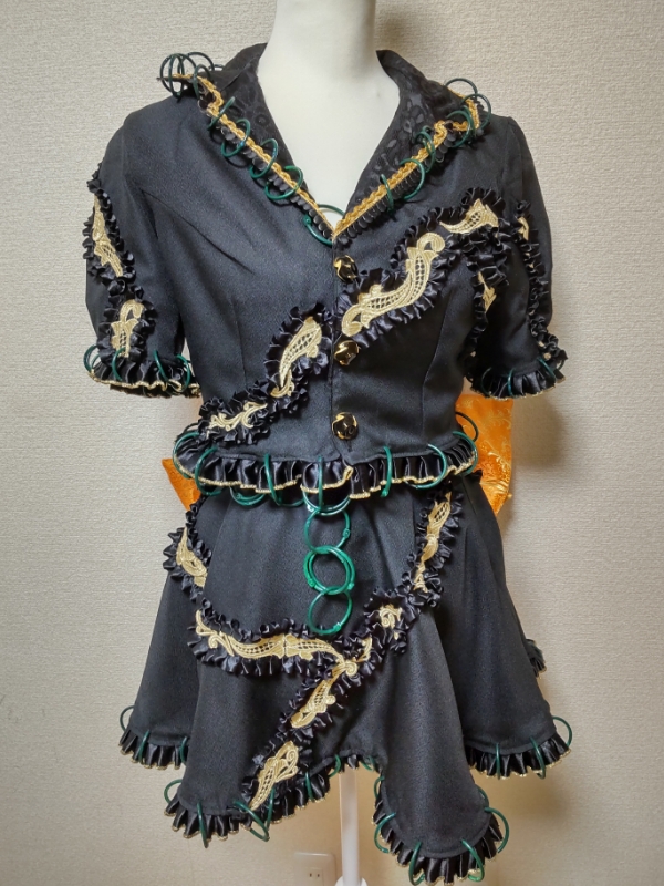 完成した衣装の前面