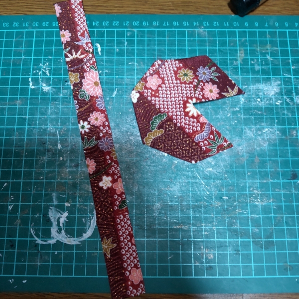 頭襟の組み立て前