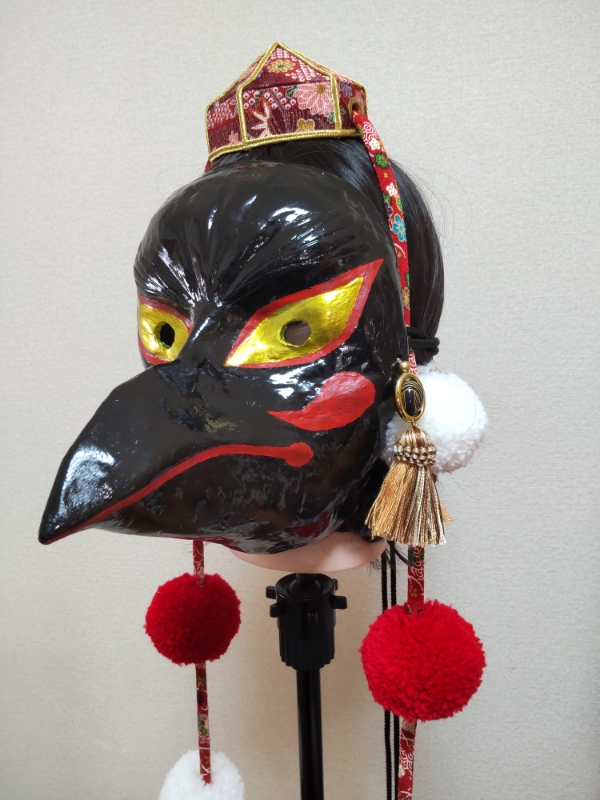 鴉天狗のお面と頭襟